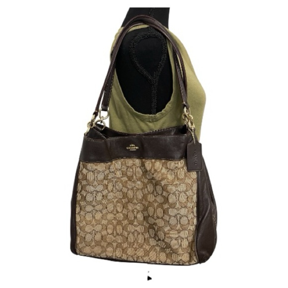 Coach Brown and Tan Shoulder Bag l F57612